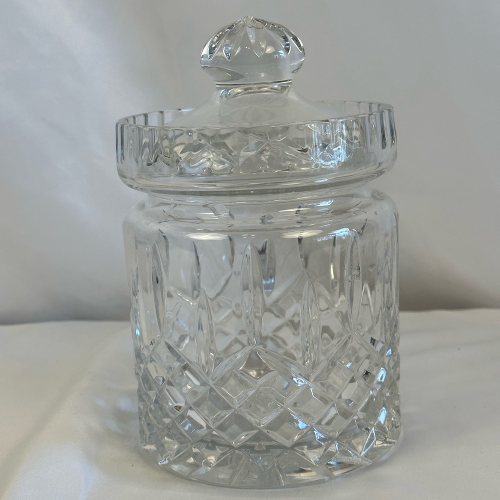 Elegant Clear Glass Jar with Lid